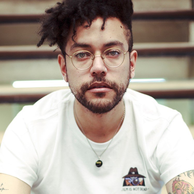 Jesse Baez: El Rey del R&B Latino conquista el Teatro Metropólitan